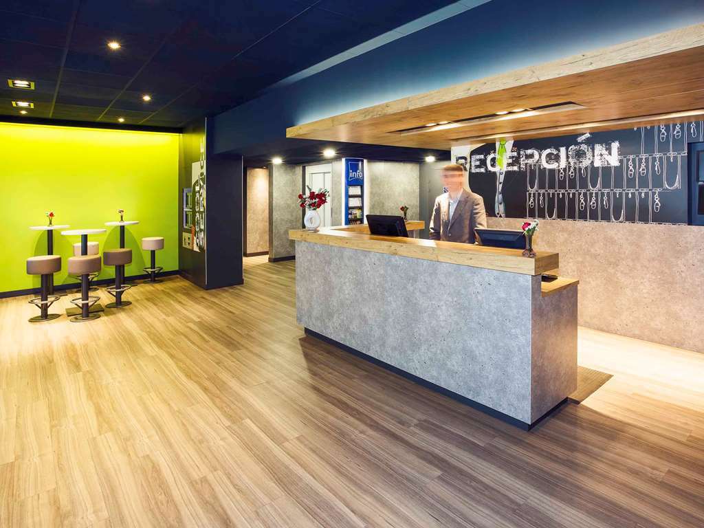 Ibis Budget Madrid Alcorcon Mostoles Exterior photo